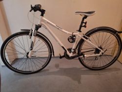 Dámské krosové/trekové kolo Trek Neko S WSD