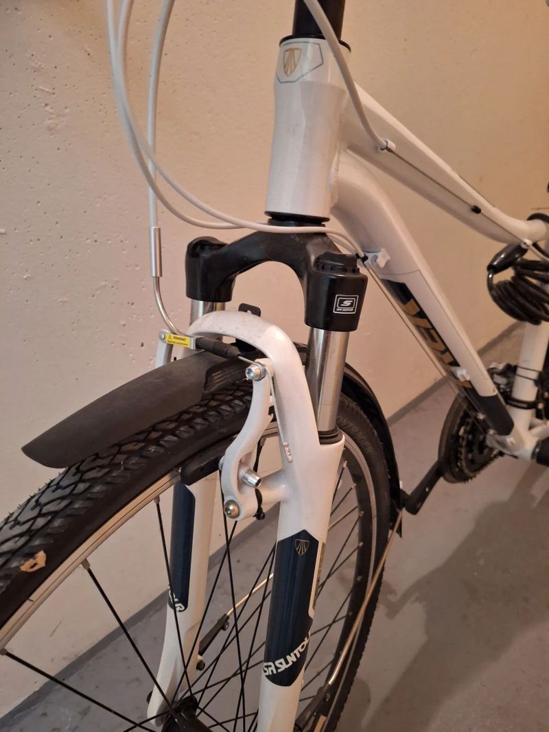 Dámské krosové/trekové kolo Trek Neko S WSD