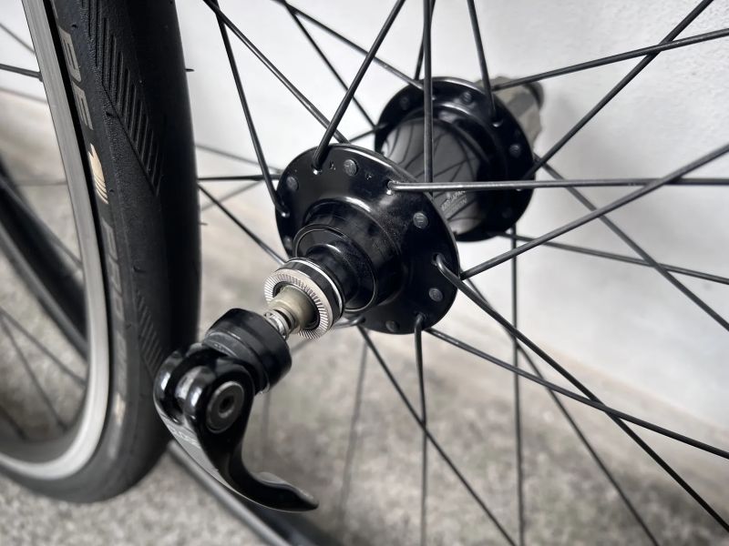 kolesa HUNT 4Season Dura // 2016