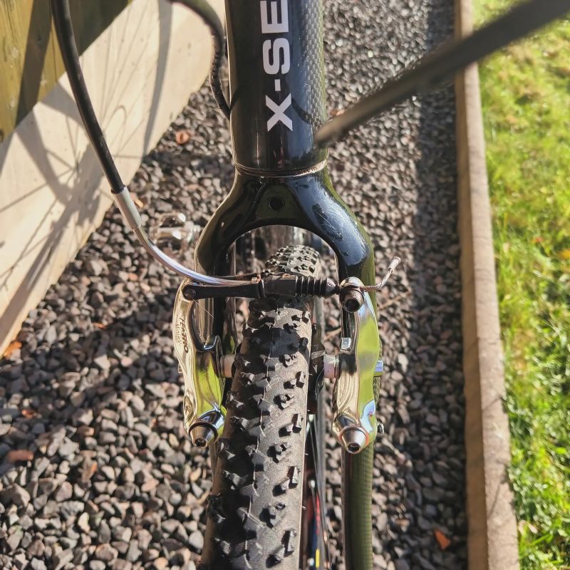 X-Seven cyklokrosové kolo