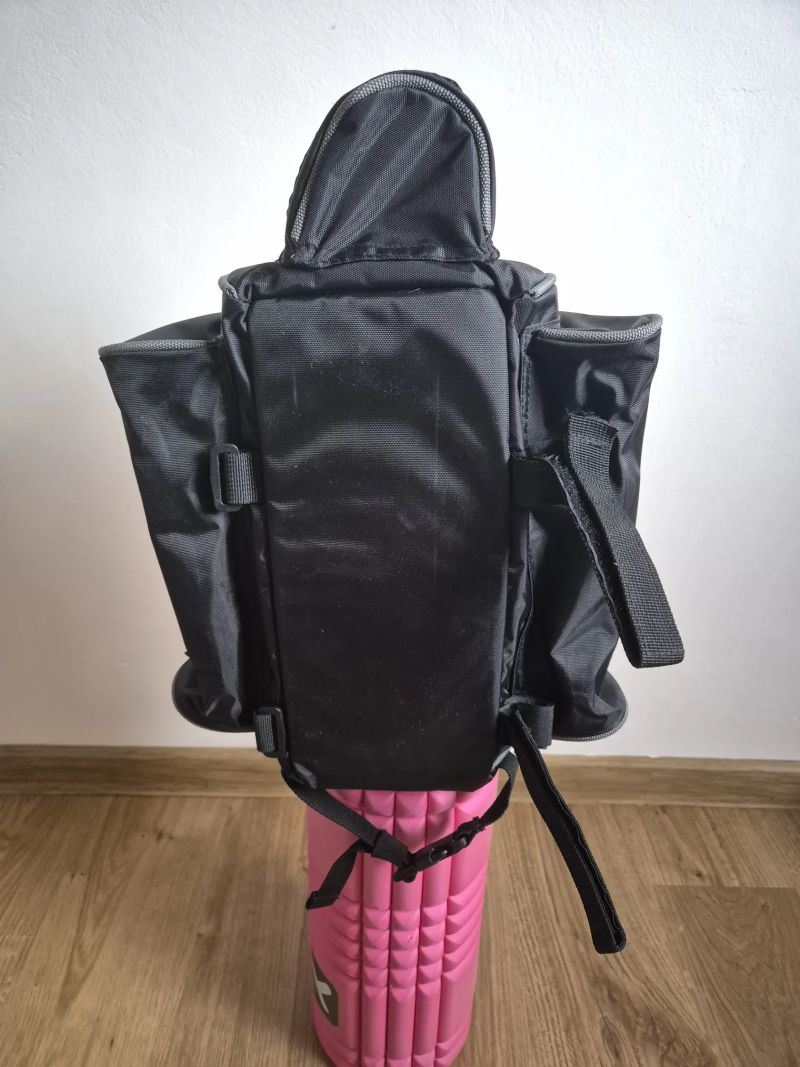 Author brasna na nosič 