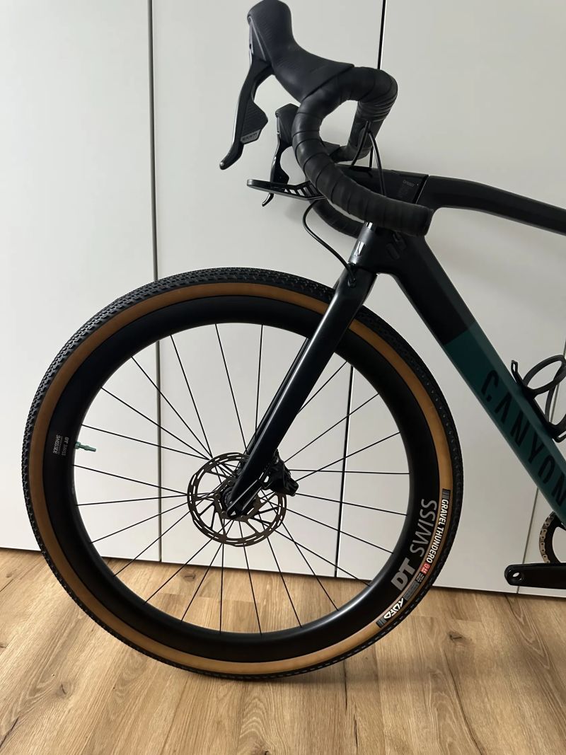 Canyon CF SL 7 etap, v záruce