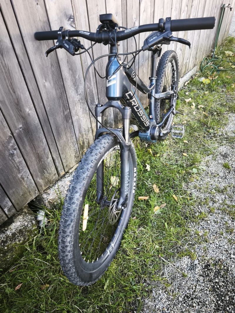 Crussis Crussis ONE-OLI Guera 8.7-S (2022)