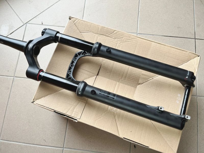 Rock Shox Pike Select+ 130mm 29" Charger 3.1 // 2025 // NOVÁ