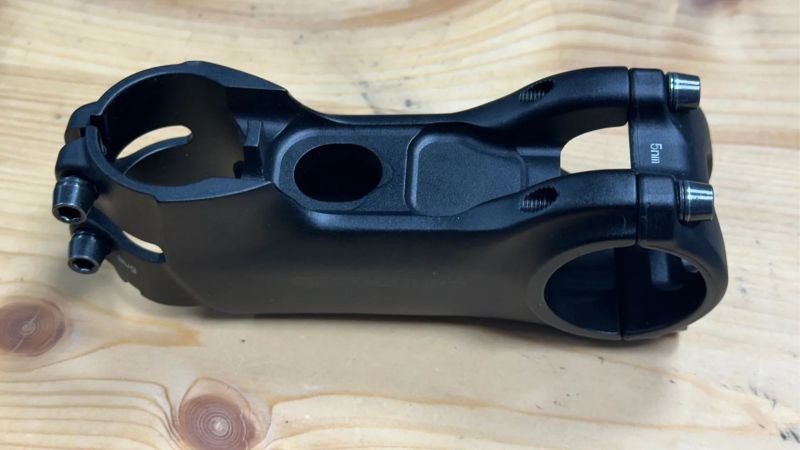 Cannondale C1 Conceal představec -6° / 90 mm