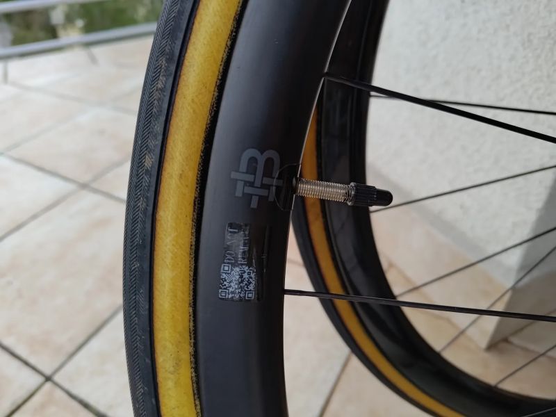 Zapletená kola Black Inc Thirty