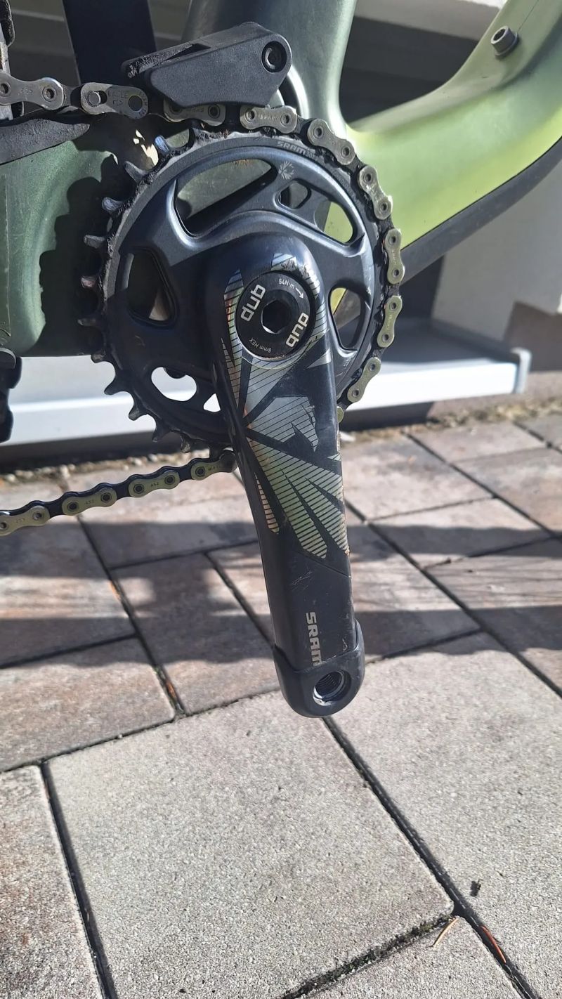 Canyon Spectral karbon CF9 