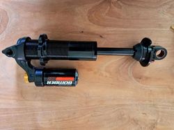 Tlumič Marzocchi Bomber CR 205x65 bez pružiny