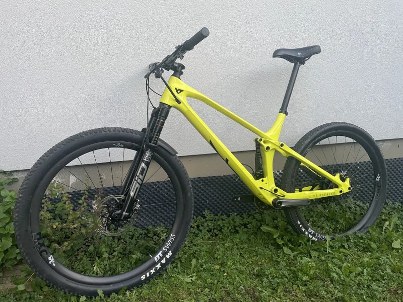 YT Industries izzo