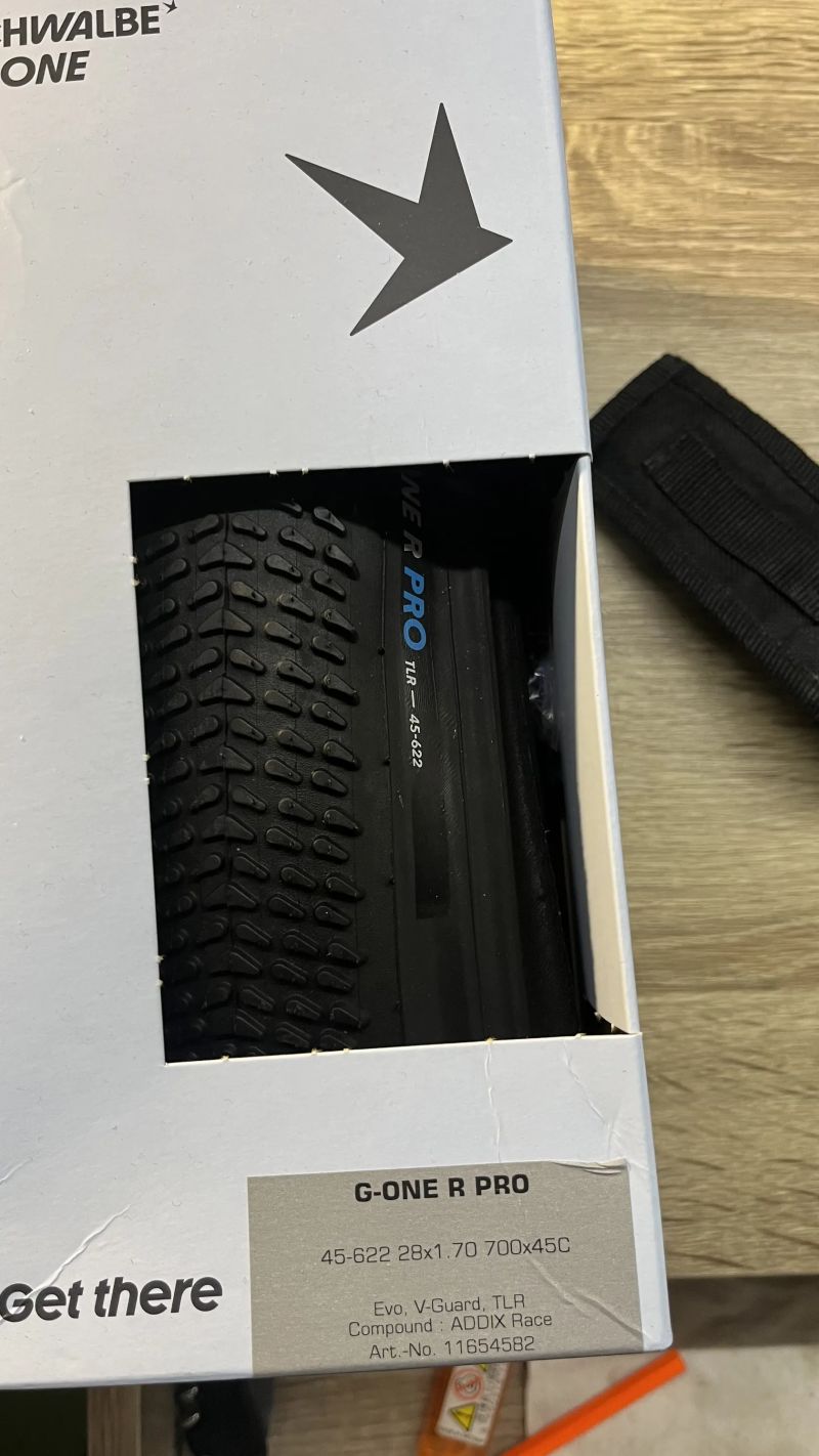 Gravel pláště Schwalbe G One Pro 622x45