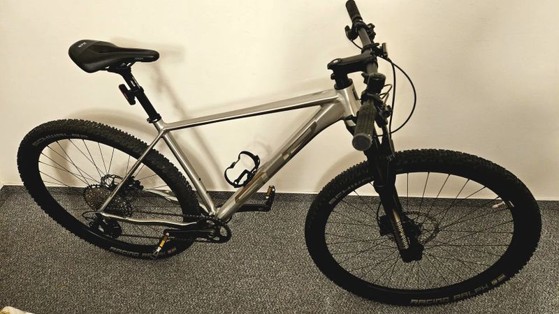 SUPERIOR XP 939 XT záruka jako nové pouze 100km.