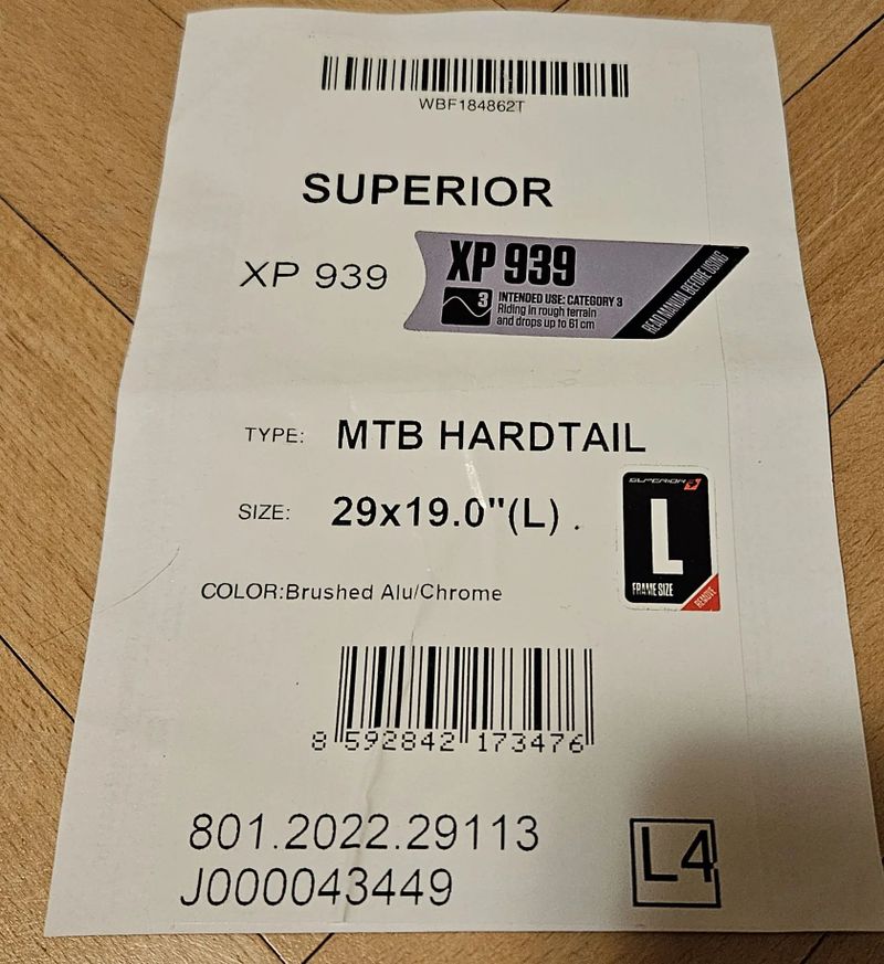 SUPERIOR XP 939 XT záruka jako nové pouze 100km.