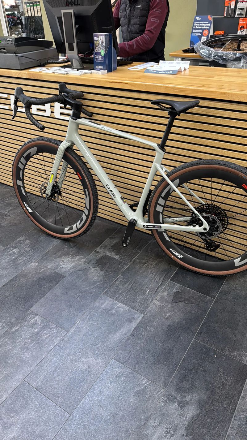 Cube Nueoad c62 Slx - M !!!specialni cena!!!