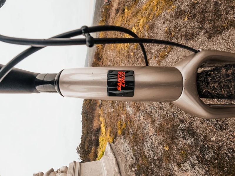 Santa Cruz Santa Cruz Stigmata AXS RSV | PC: 200 000 Kč