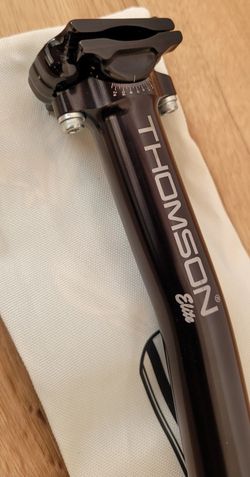 Sedlovka THOMSON ELITE