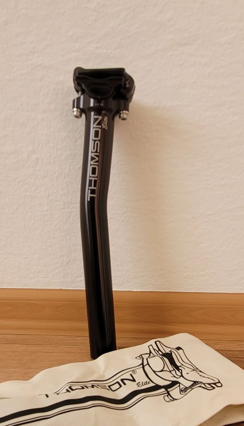 Sedlovka THOMSON ELITE