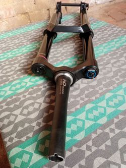 Rock Shox Zeb ultimate 190 27,5