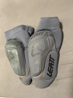 Chrániče kolen leatt 3DF 6.0 velikost L