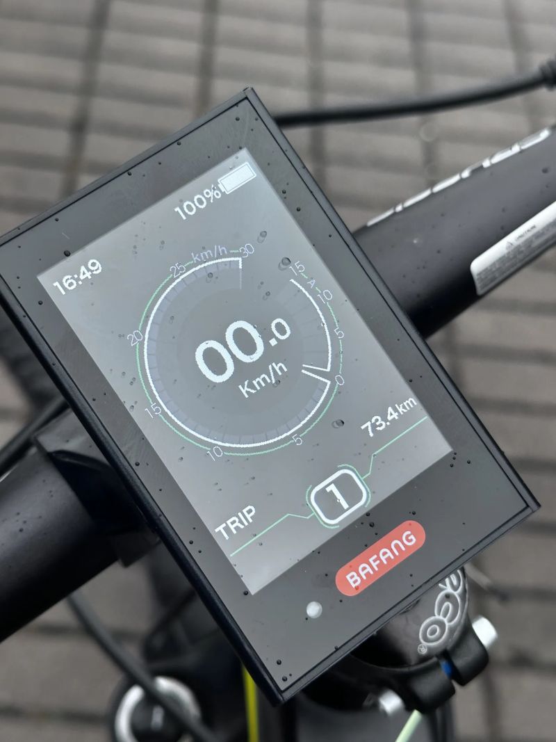 Crussis e-Carbon C.1