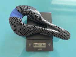 Prodám cyklistické sedlo Posedla Joyseat 2.0 (šířka 143 mm)