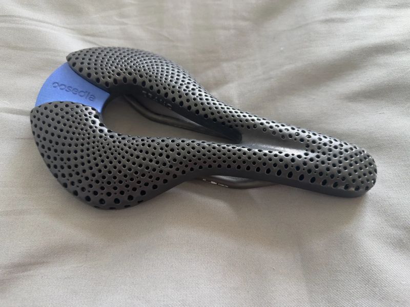 Prodám cyklistické sedlo Posedla Joyseat 2.0 (šířka 143 mm)