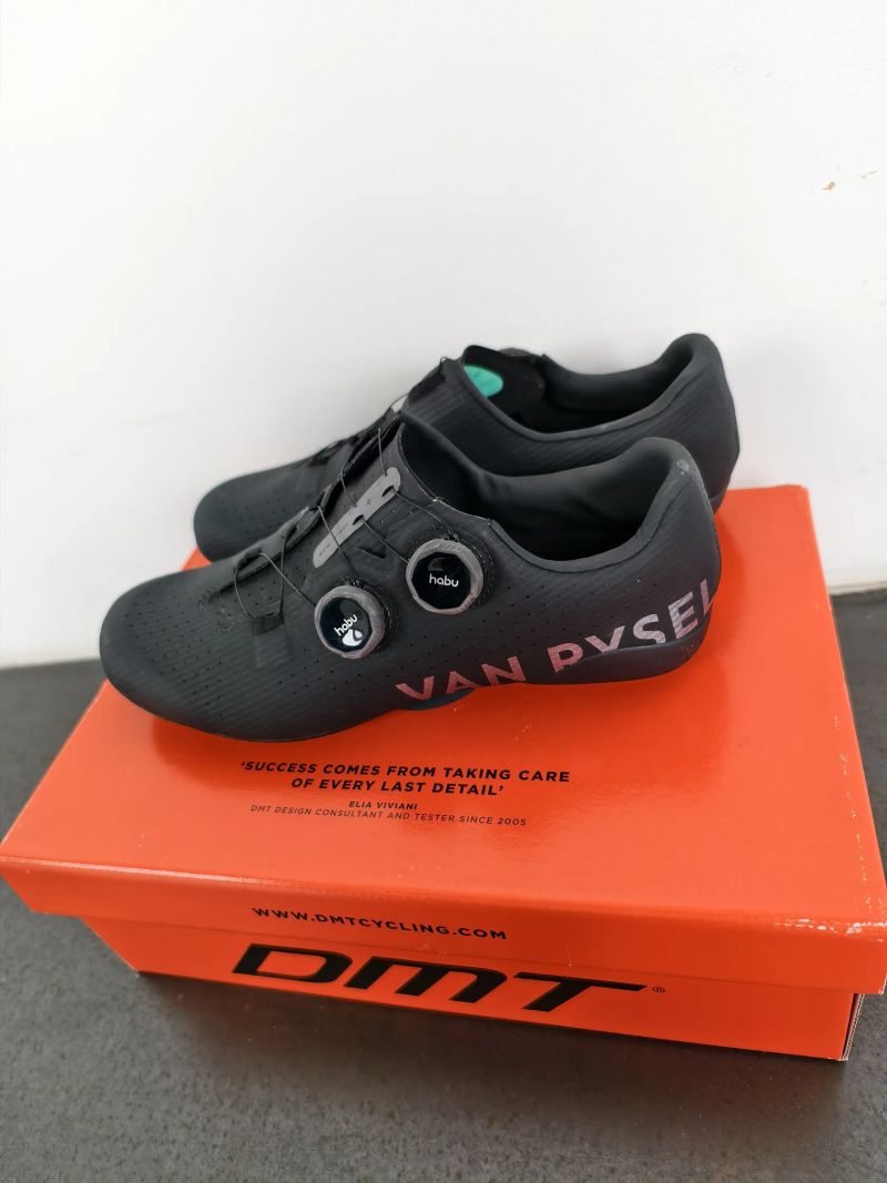 Van Rysel RCR carbon, vel. 43