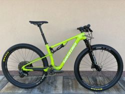 Santa Cruz Blur CC AXS 2024