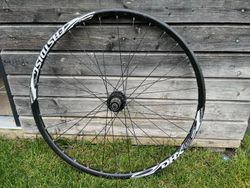 Zapletená kola na rychloupínák