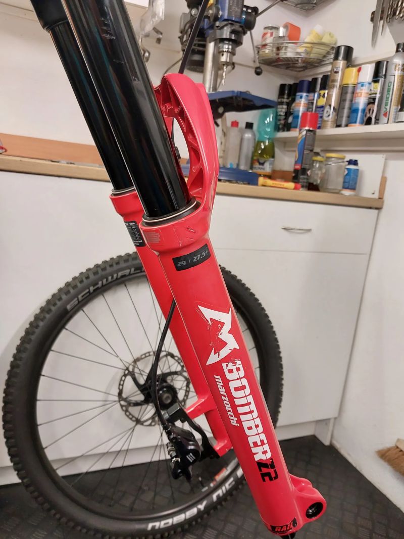 Marzocchi bomber z2 140mm