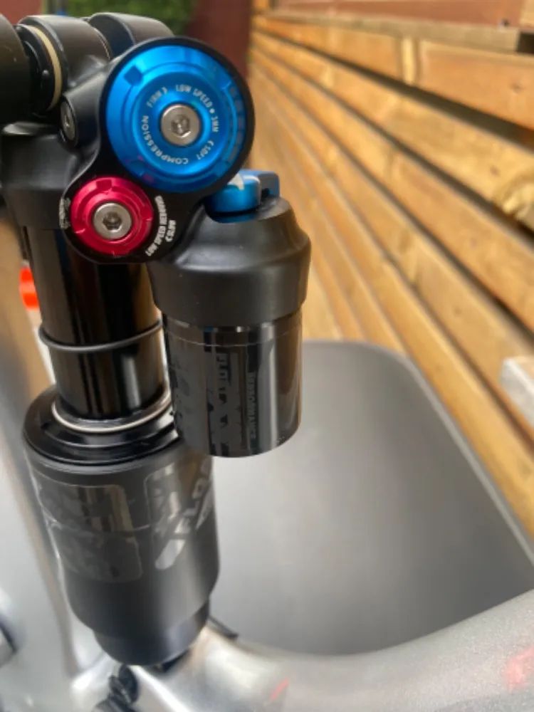 BIXS Lane X Carbon nový Rám XL nový !!!