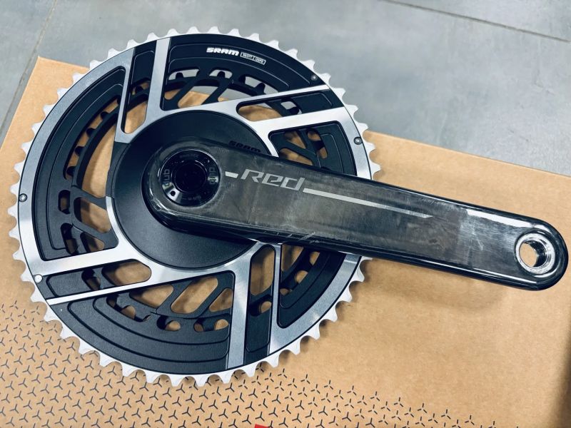 Špičkové silniční kliky Sram Red E1 DUB