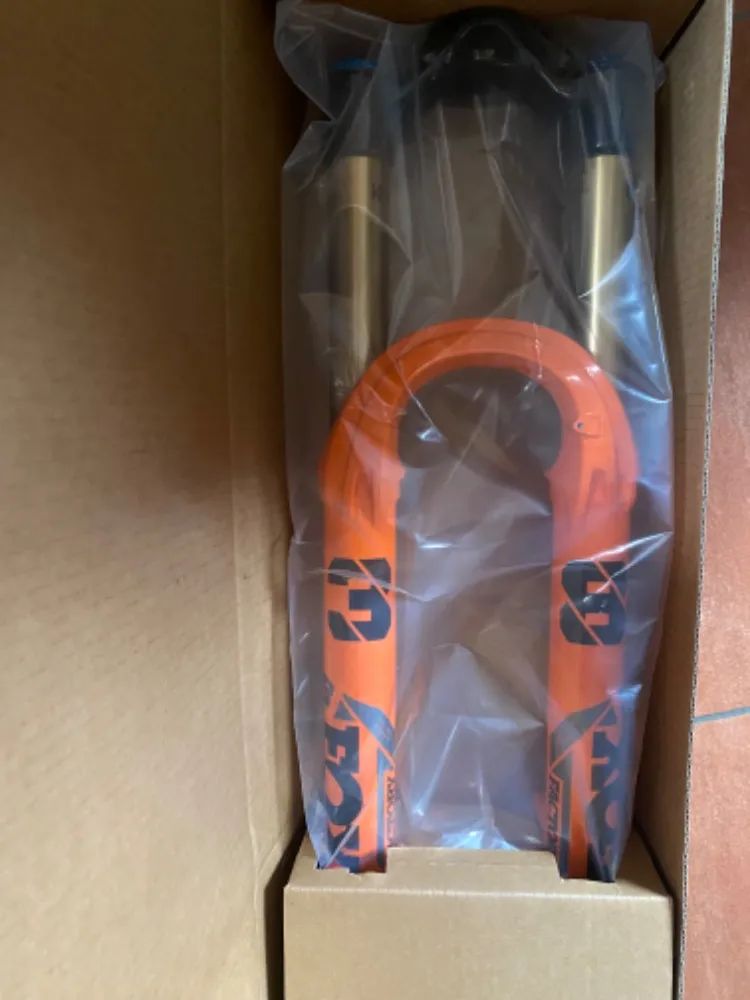 prodám novou vidlici Fox FACTORY 38 FLOAT 27.5 170