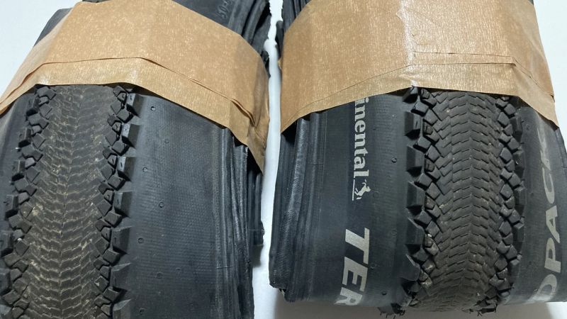 Různé díly z obchodu