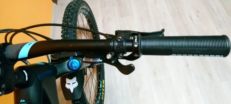 Cube Sting WS140, vel. S