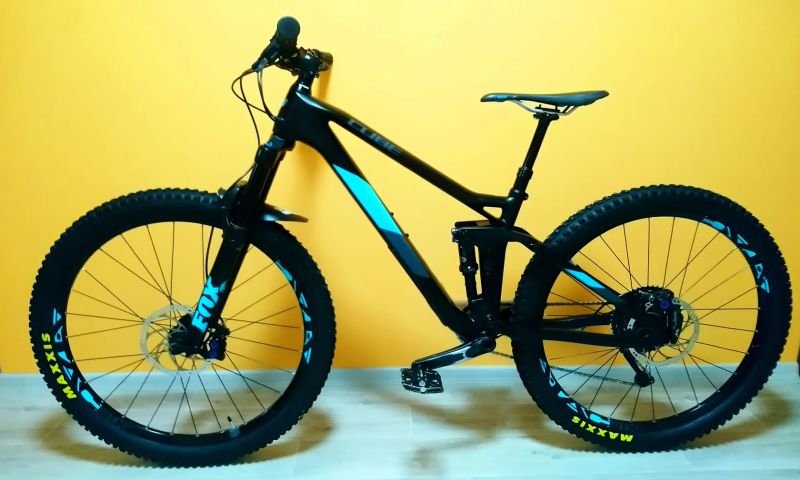 Cube Sting WS140, vel. S