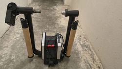 Elite Tuo & kolo s pláštěm a kazetou