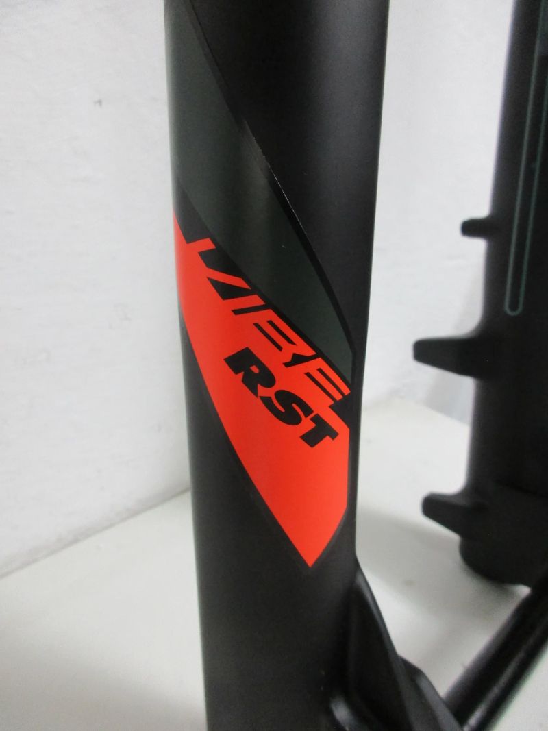 RST VIBE ,29" 130mm, Boost