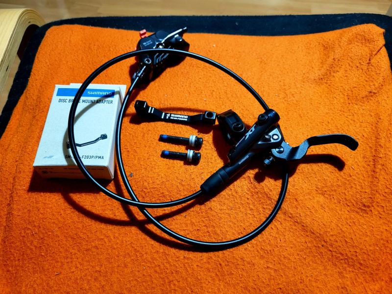 Nová Shimano Deore XT Br-M8120 IceTech + Adaptér 203mm