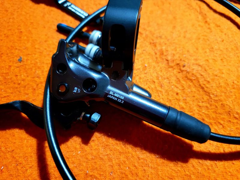 Nová Shimano Deore XT Br-M8120 IceTech + Adaptér 203mm