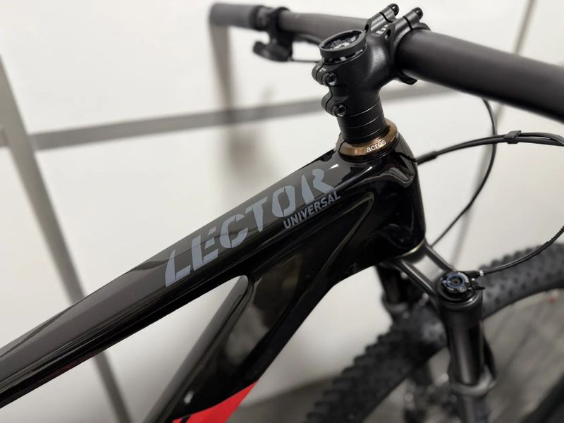 Ghost Lector Universal 29