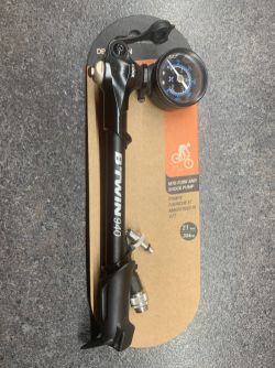 Pumpička na vidlici a tlumič