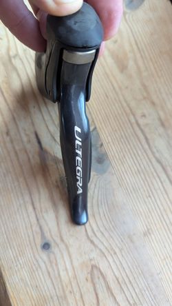 Levá páka Ultegra di2 11s mechanická brzda