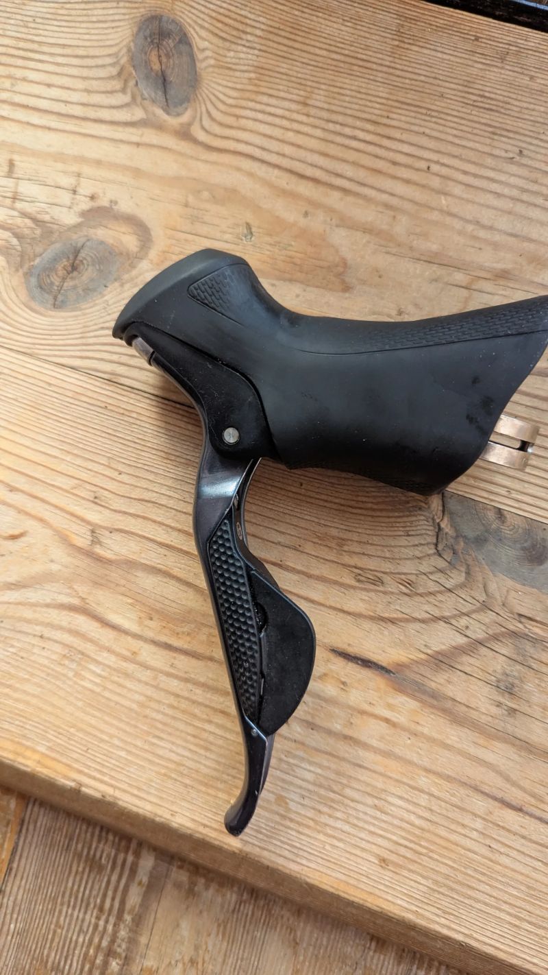 Levá páka Ultegra di2 11s mechanická brzda