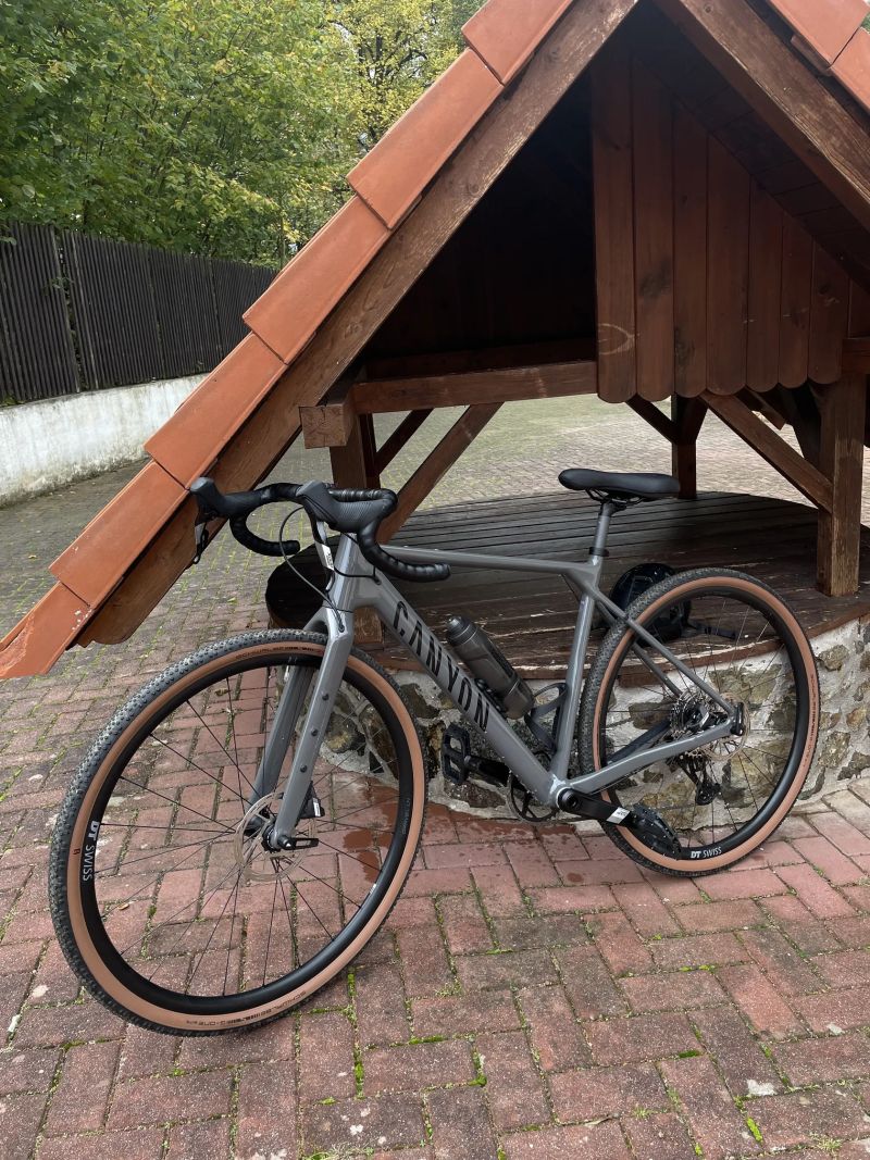 Canyon Grizl 6 Silnička + Gravel 