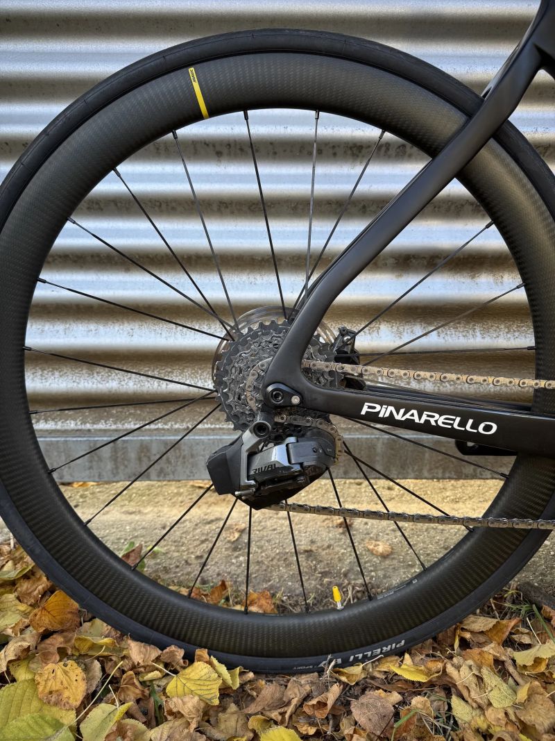 Pinarello Prince - SRAM Rival AXS, Zánovní stav