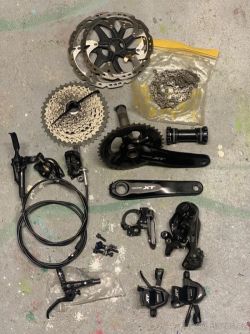 Shimano XT m8000 2x11 sada