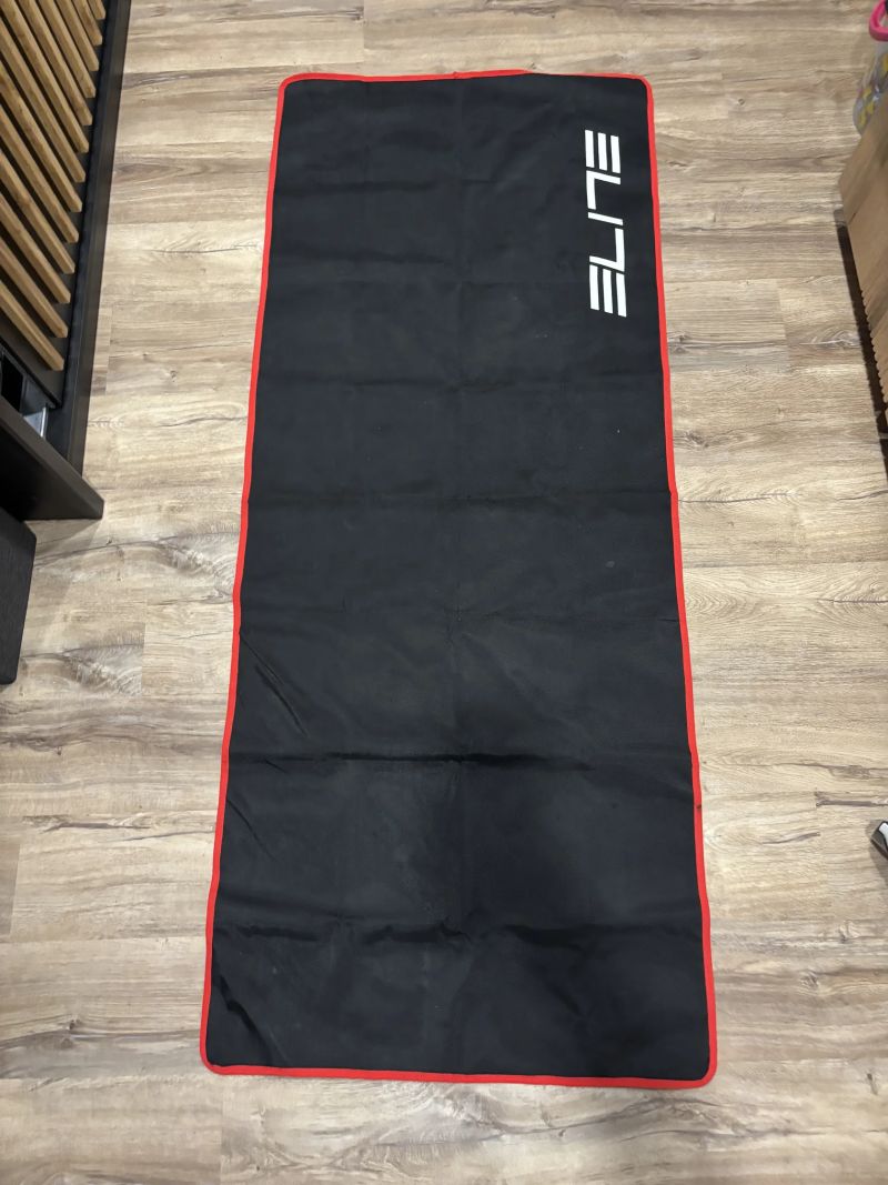 Cyklistický trenažér Elite Novo Force