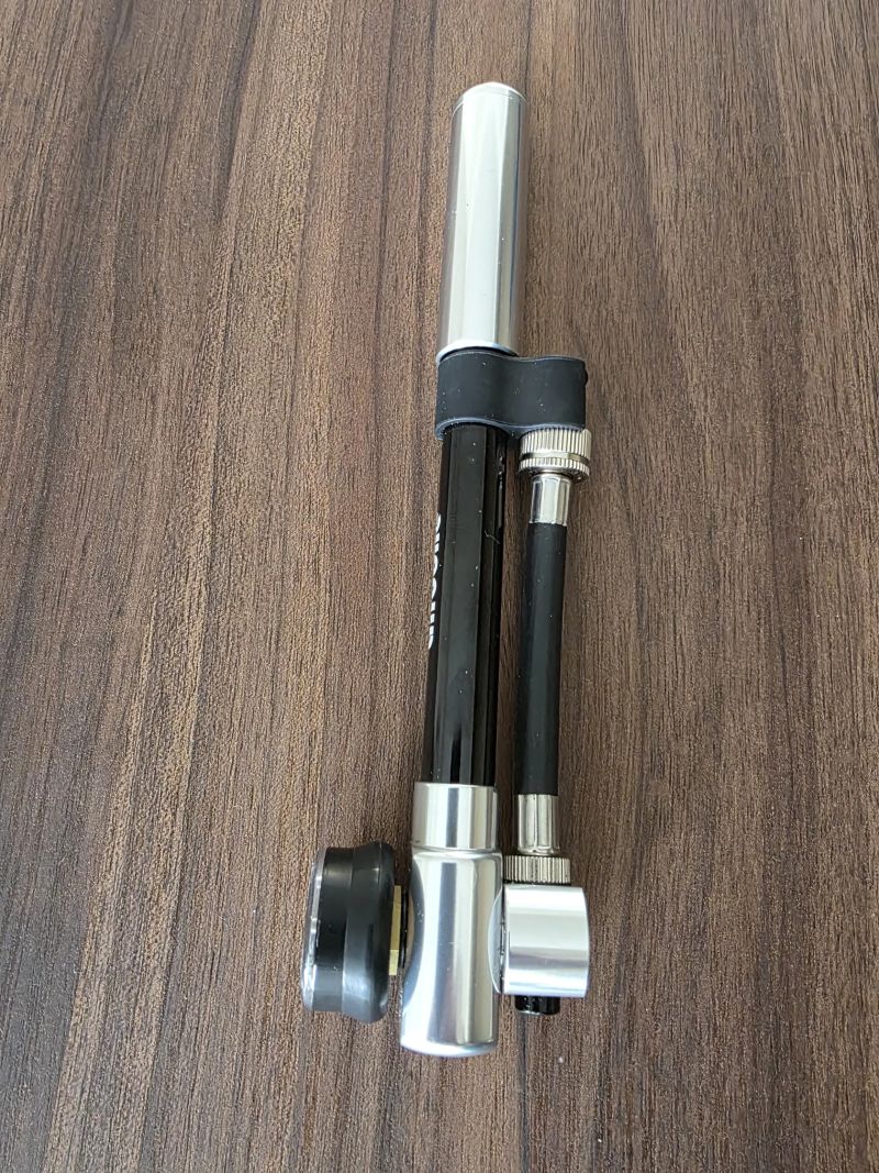 Rámová sada YT IZZO + Fox Transfer Kashima