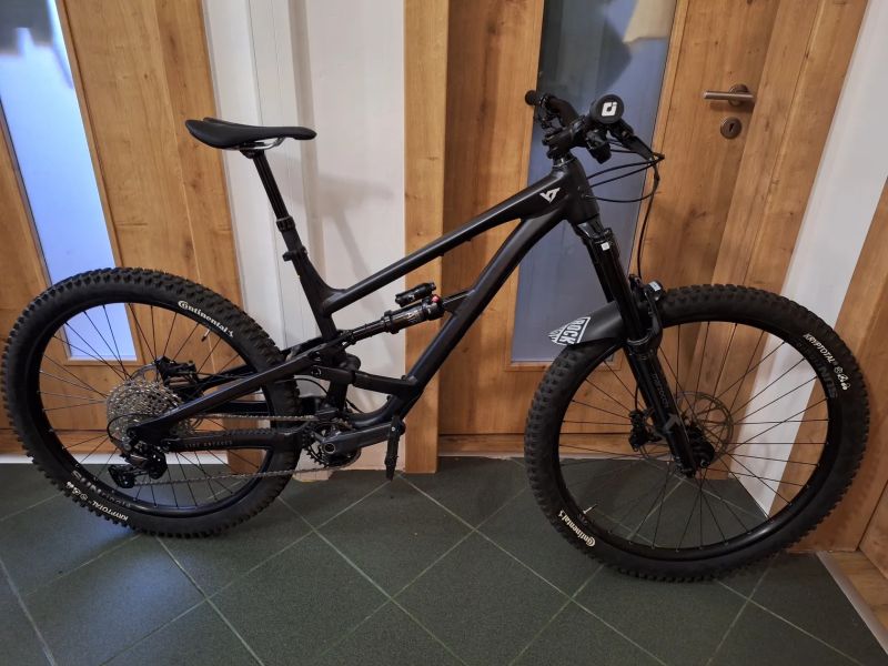 Nová YT Capra core 1 MX