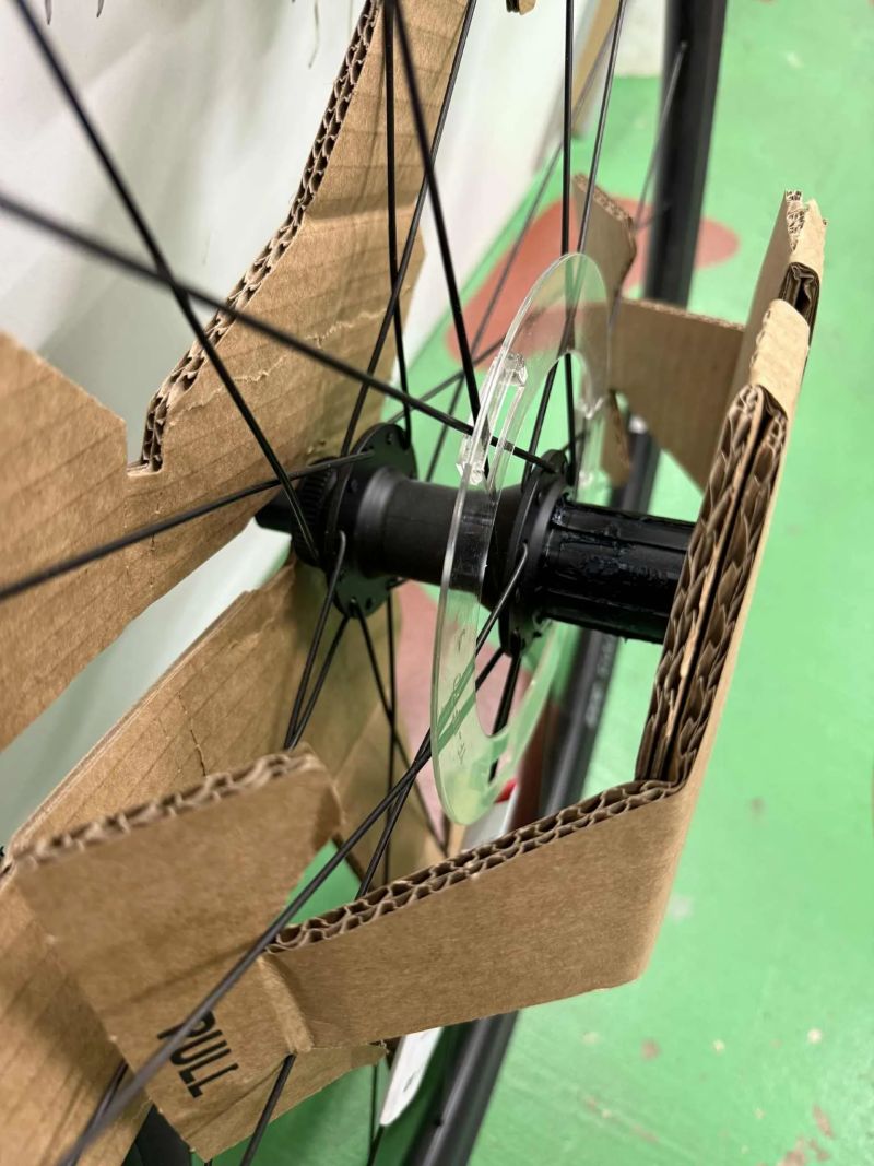 DT Swiss PERFORMANCE, NOVÁ KOLA